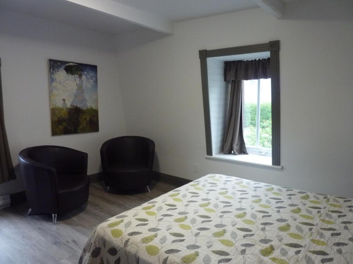 Petite Plaisance Appartements ラ・マルベー エクステリア 写真